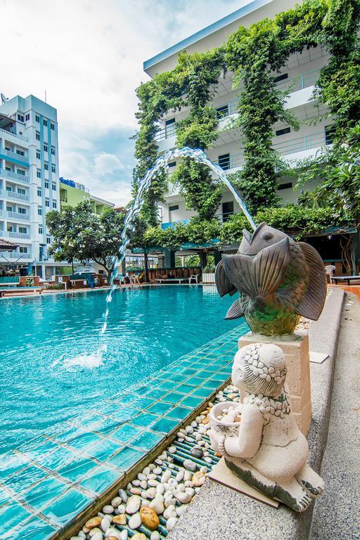 Sutus Court 5 Hotel Pattaya Eksteriør billede