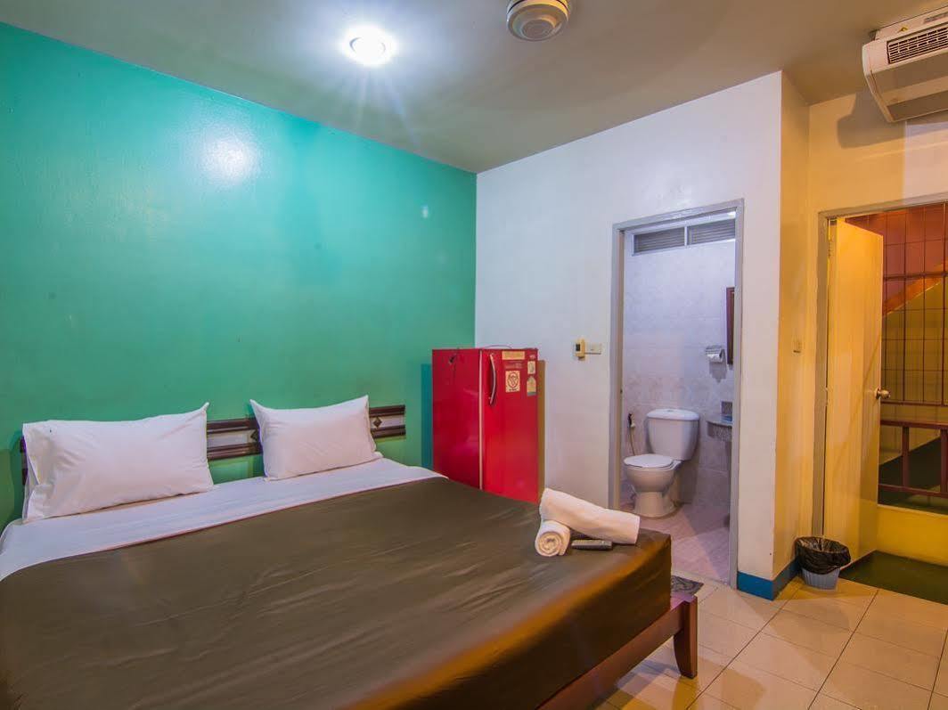 Sutus Court 5 Hotel Pattaya Eksteriør billede
