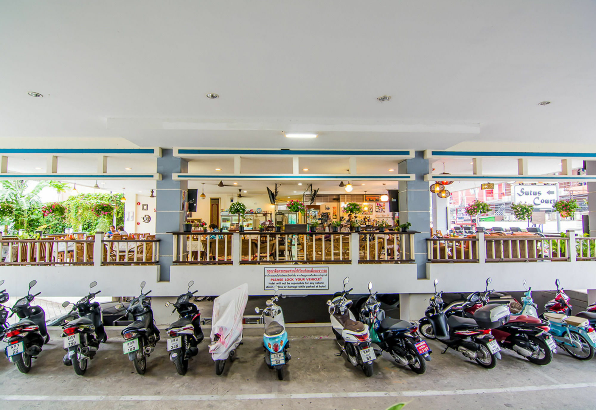 Sutus Court 5 Hotel Pattaya Eksteriør billede