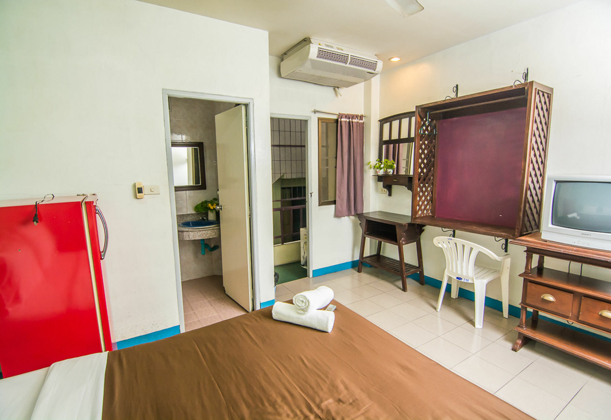 Sutus Court 5 Hotel Pattaya Eksteriør billede